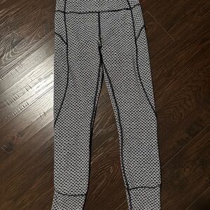 Lululemon Athletica Black and White Patterned Leggings